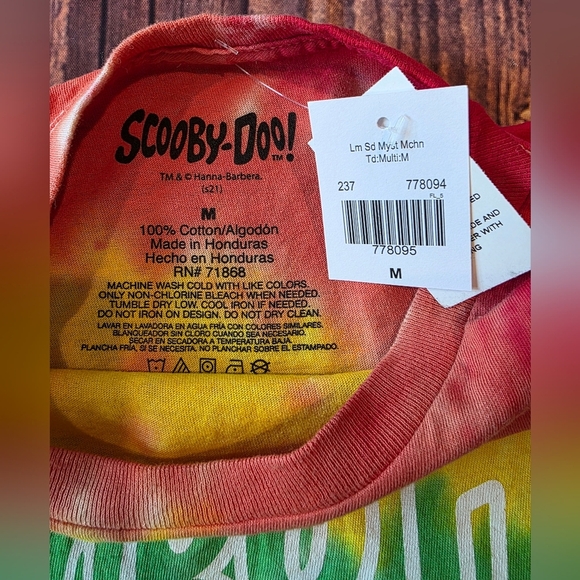 Scooby Doo Men's Size Medium Tie Dye Graphic Tee Short Sleeve Van Colorful NWT - Picture 3 of 6